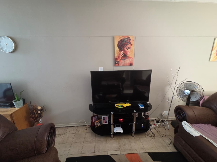 1 Bedroom Property for Sale in Navalsig Free State